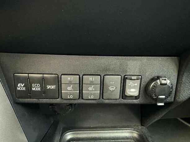 toyota-rav4-elektrisitetbensin-2017-big-13