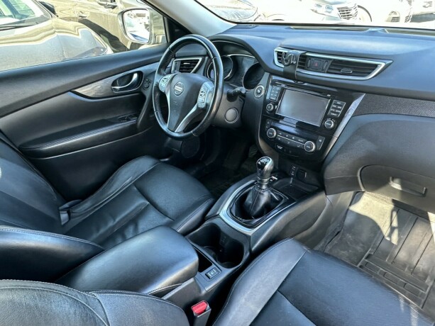 nissan-x-trail-diesel-2015-big-7