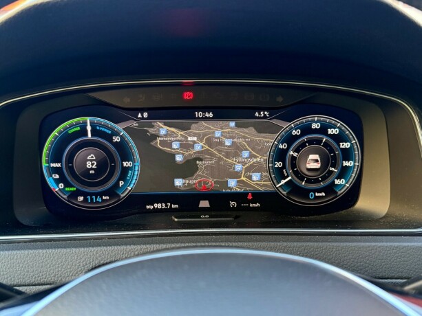 volkswagen-golf-elektrisitet-2020-big-15