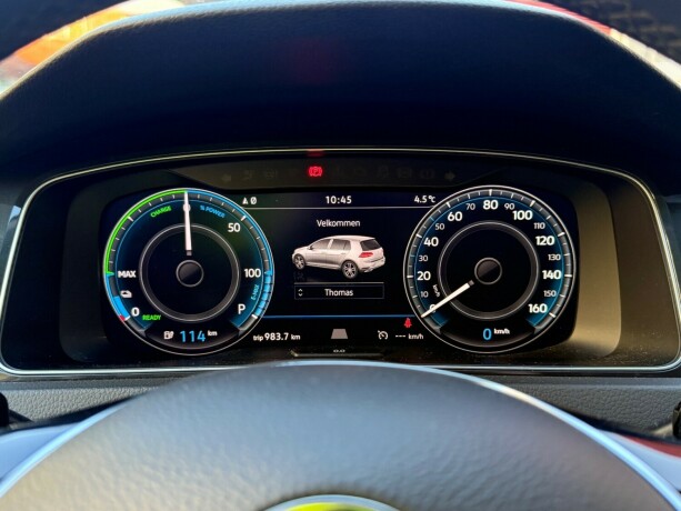 volkswagen-golf-elektrisitet-2020-big-18