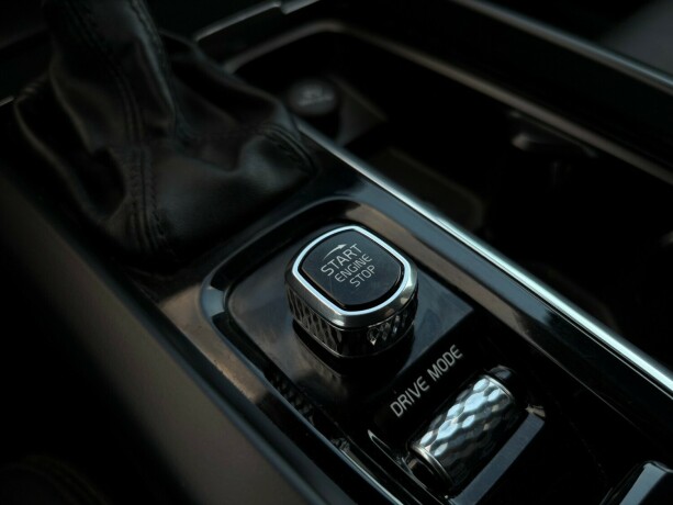 volvo-v60-cross-country-diesel-2019-big-27