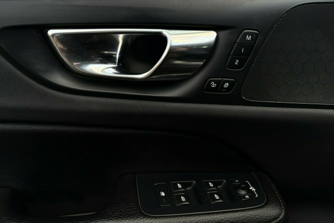 volvo-v60-cross-country-diesel-2019-big-50