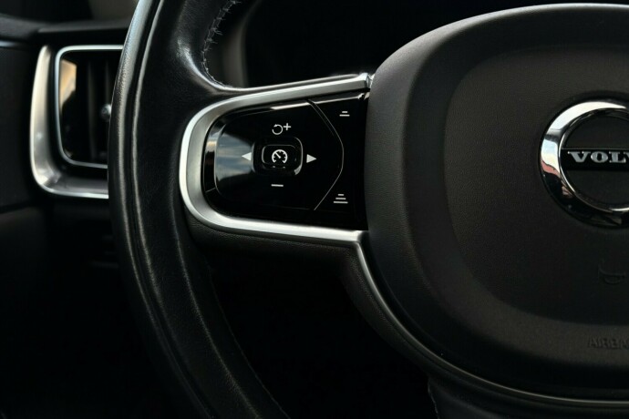 volvo-v60-cross-country-diesel-2019-big-22