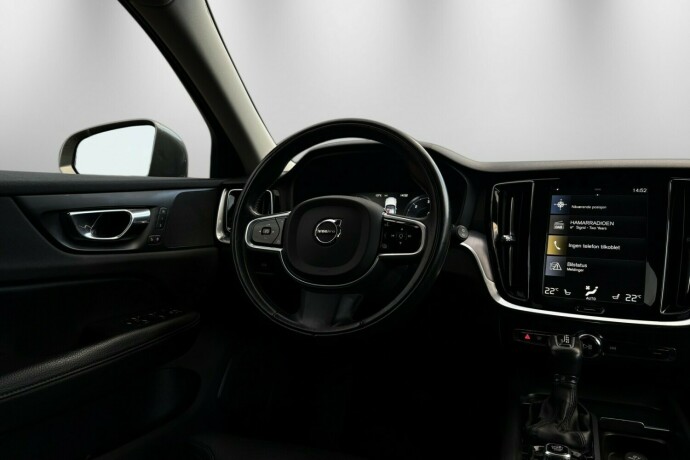 volvo-v60-cross-country-diesel-2019-big-20