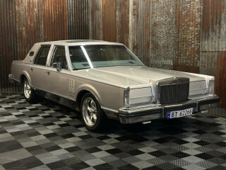 Lincoln | Continental | Bensin | 1983