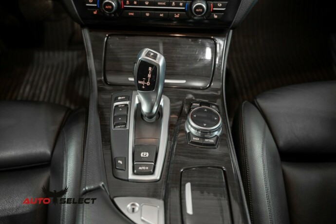 bmw-5-serie-bensin-2013-big-35