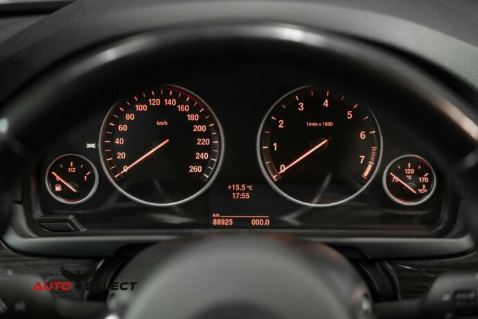 bmw-5-serie-bensin-2013-big-31