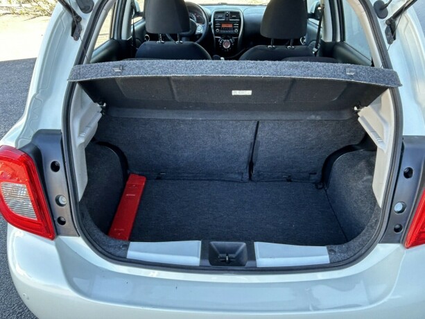 nissan-micra-bensin-2014-big-8