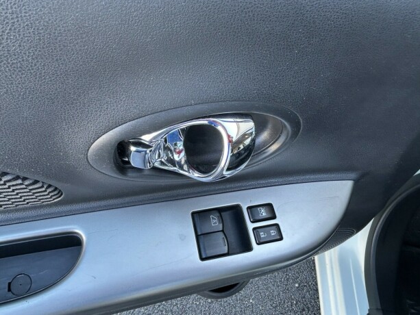 nissan-micra-bensin-2014-big-14