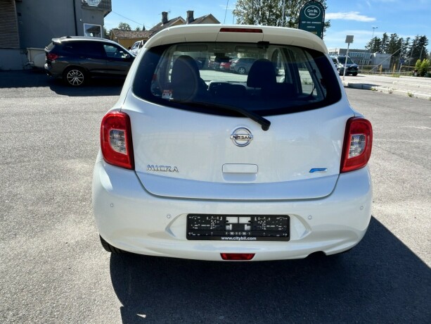 nissan-micra-bensin-2014-big-5