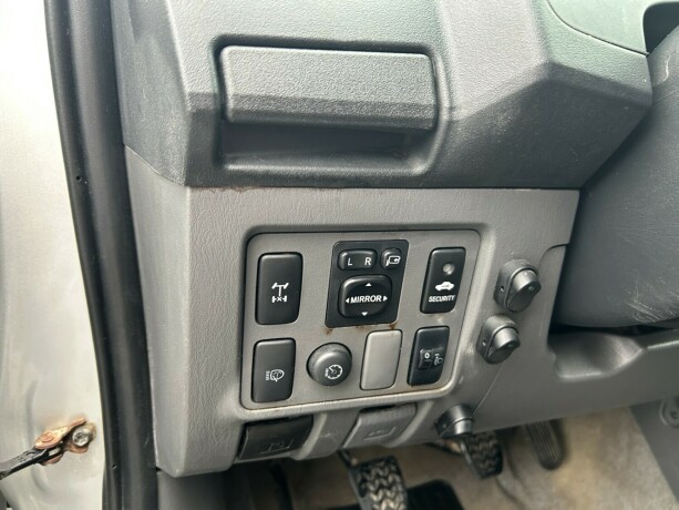 toyota-hilux-diesel-2013-big-13