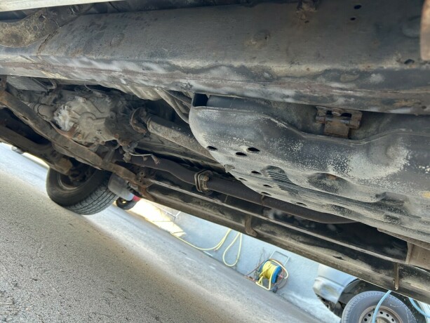 toyota-hilux-diesel-2013-big-22