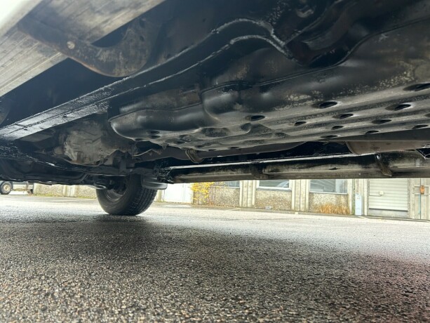 toyota-hilux-diesel-2013-big-27