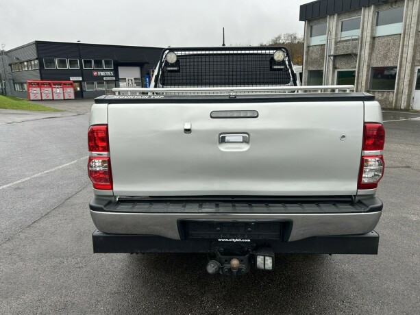 toyota-hilux-diesel-2013-big-5