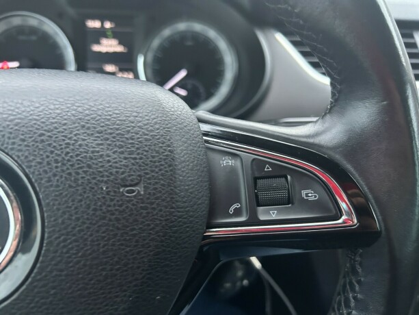 skoda-octavia-diesel-2016-big-21