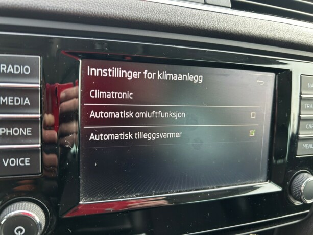 skoda-octavia-diesel-2016-big-35