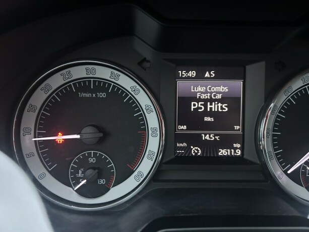 skoda-octavia-diesel-2016-big-25