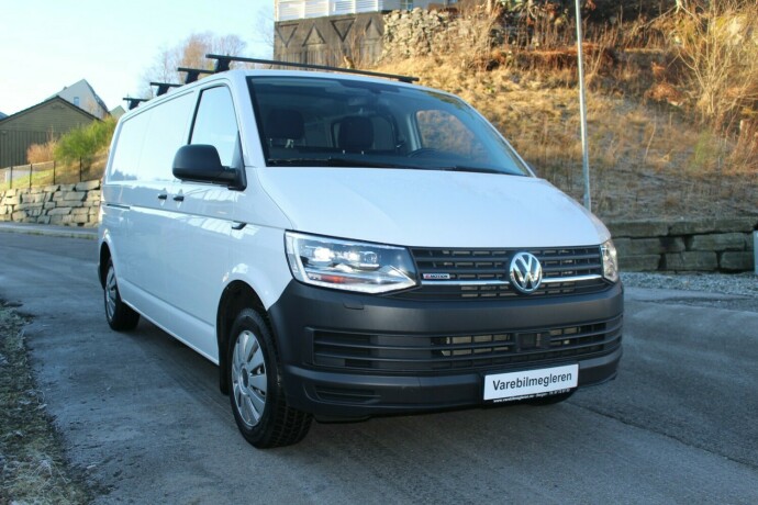 volkswagen-transporter-diesel-2019-big-0