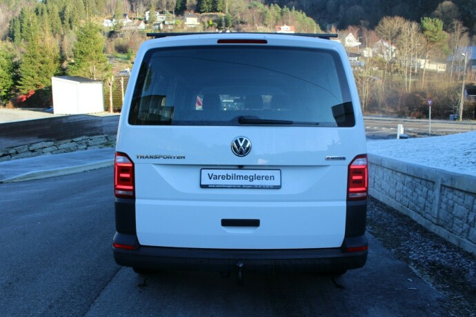 volkswagen-transporter-diesel-2019-big-6