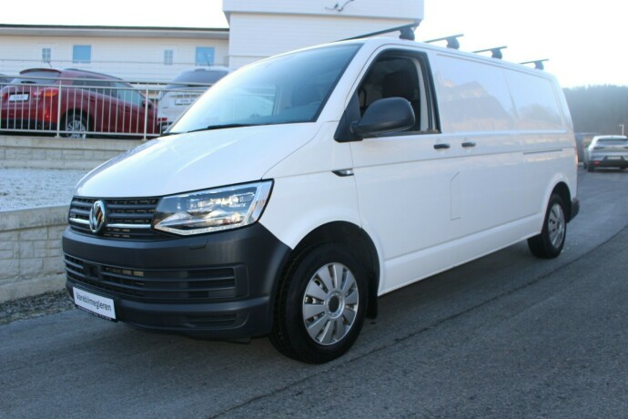 volkswagen-transporter-diesel-2019-big-4