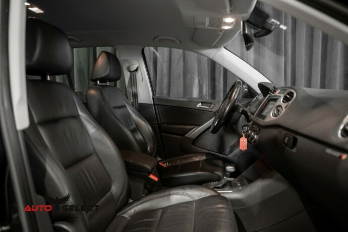 volkswagen-tiguan-diesel-2009-big-18