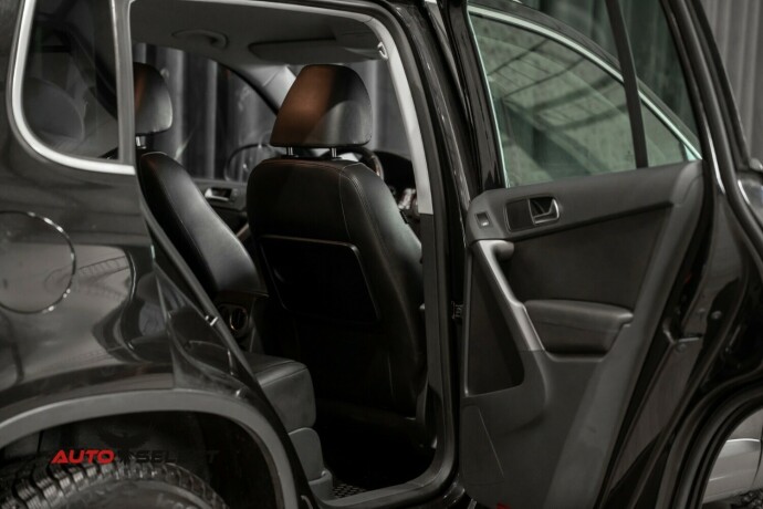 volkswagen-tiguan-diesel-2009-big-12