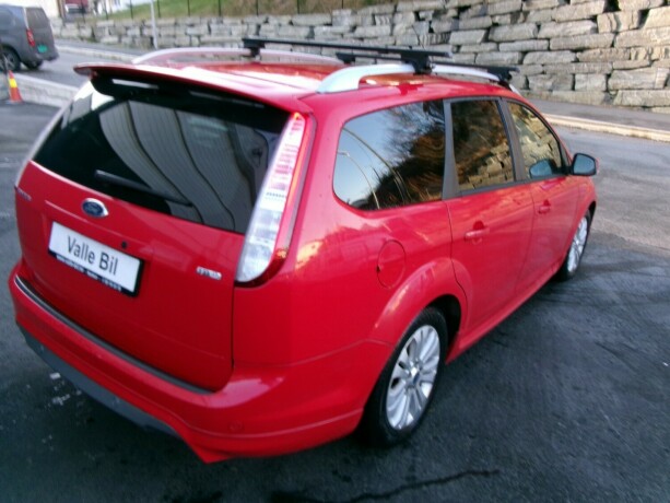 ford-focus-diesel-2011-big-5