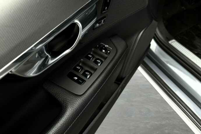 volvo-v90-elektrisitetbensin-2018-big-25