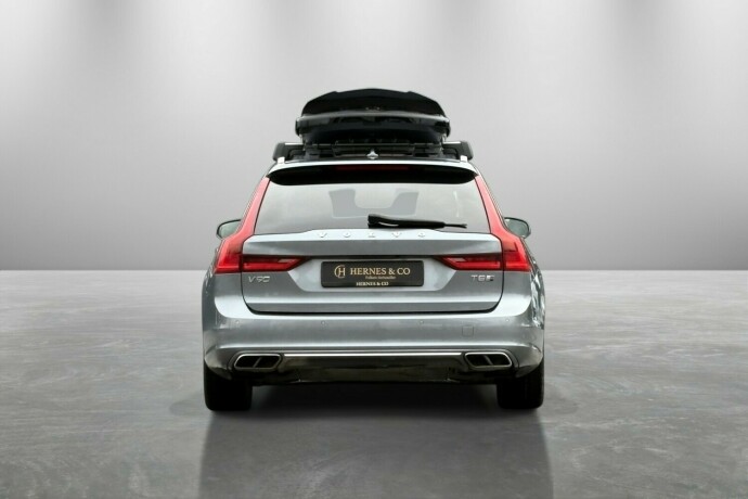 volvo-v90-elektrisitetbensin-2018-big-5