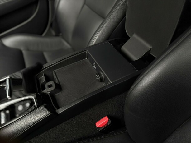 volvo-v90-elektrisitetbensin-2018-big-17