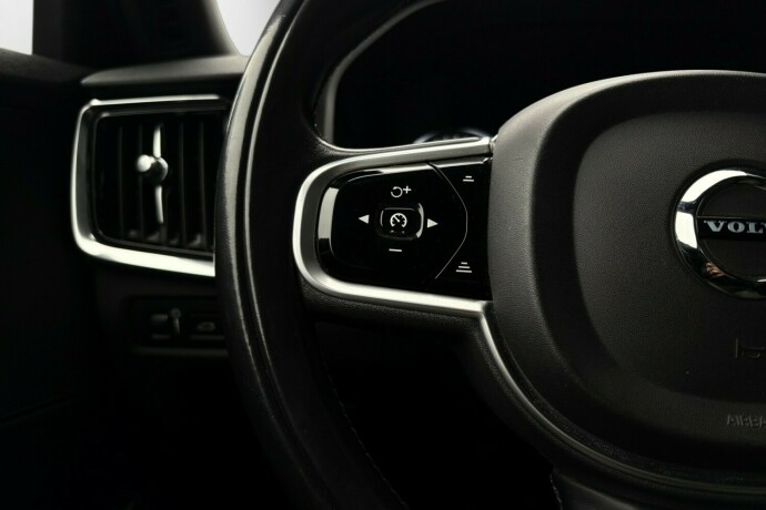 volvo-v90-elektrisitetbensin-2018-big-13