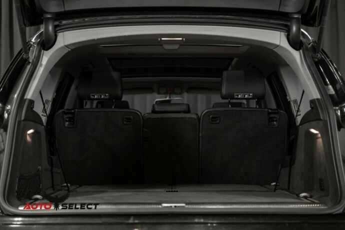 audi-q7-diesel-2010-big-10