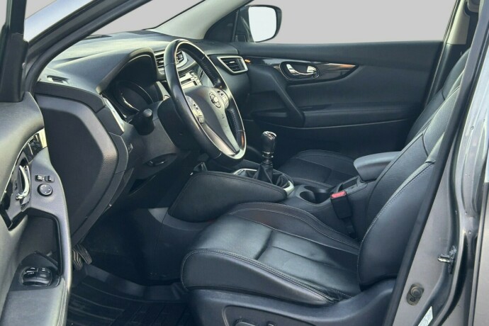 nissan-qashqai-diesel-2016-big-10