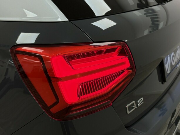 audi-q2-bensin-2020-big-27