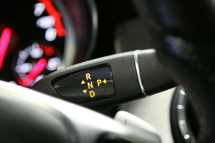 mercedes-benz-cla-bensin-2018-big-15