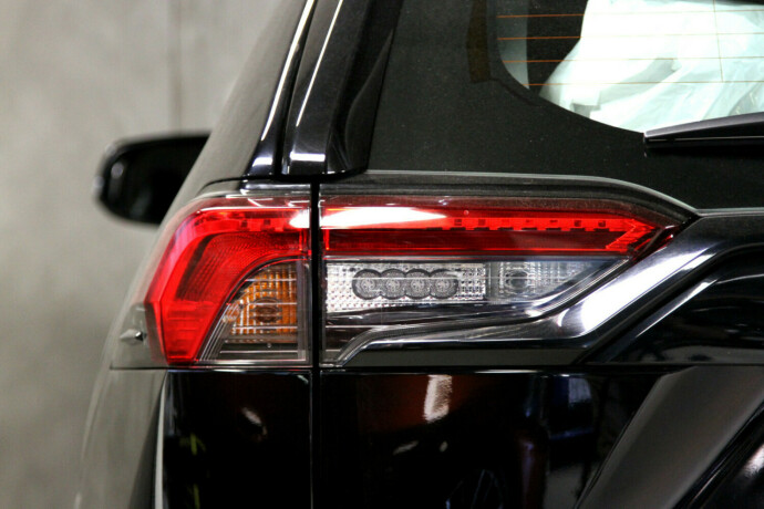 toyota-rav4-elektrisitetbensin-2022-big-20