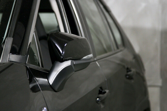 toyota-rav4-elektrisitetbensin-2022-big-16