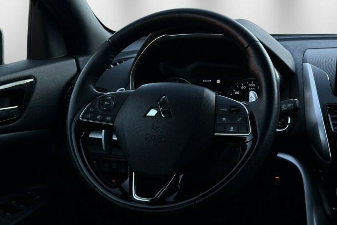 mitsubishi-eclipse-cross-elektrisitetbensin-2022-big-19