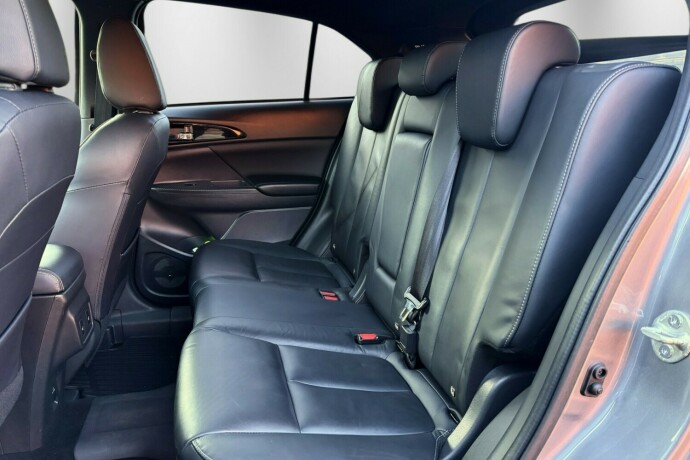 mitsubishi-eclipse-cross-elektrisitetbensin-2022-big-14