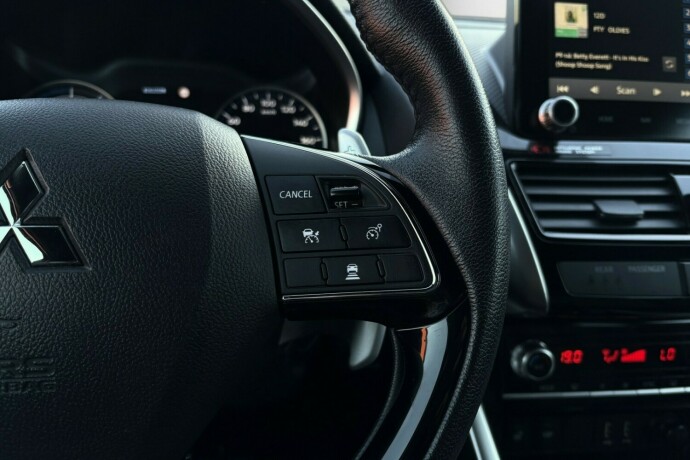 mitsubishi-eclipse-cross-elektrisitetbensin-2022-big-21