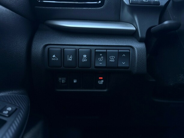 mitsubishi-eclipse-cross-elektrisitetbensin-2022-big-26