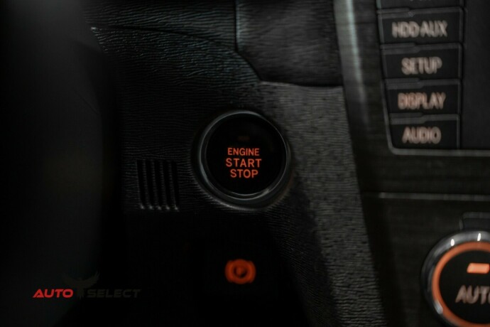 toyota-avensis-diesel-2009-big-35