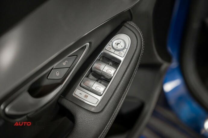 mercedes-benz-c-klasse-elektrisitetbensin-2017-big-22