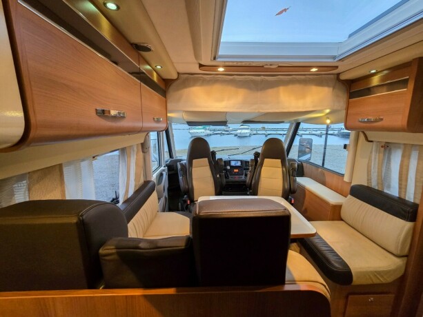 lmc-liberty-i-730-fukt-og-gasstest-diesel-2011-big-53