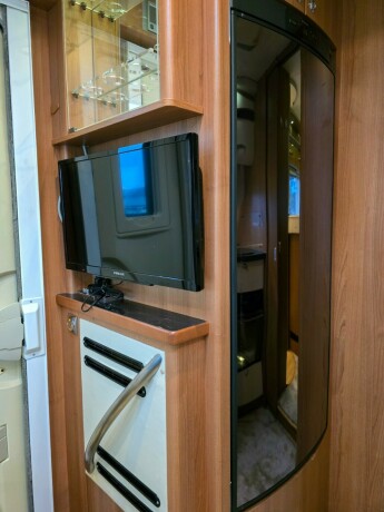 lmc-liberty-i-730-fukt-og-gasstest-diesel-2011-big-68