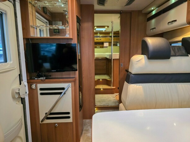 lmc-liberty-i-730-fukt-og-gasstest-diesel-2011-big-60