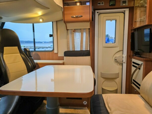 lmc-liberty-i-730-fukt-og-gasstest-diesel-2011-big-73