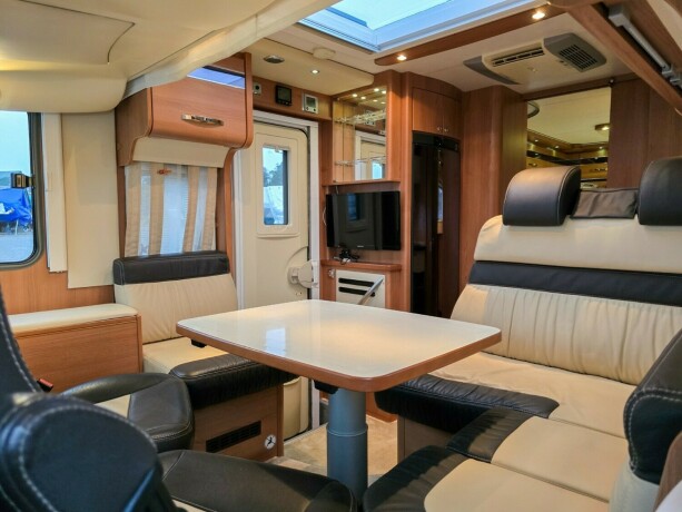 lmc-liberty-i-730-fukt-og-gasstest-diesel-2011-big-75