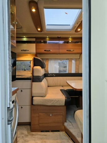 lmc-liberty-i-730-fukt-og-gasstest-diesel-2011-big-16