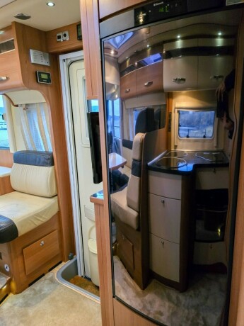 lmc-liberty-i-730-fukt-og-gasstest-diesel-2011-big-38